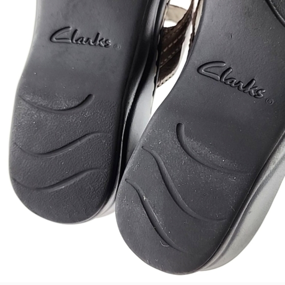 Clarks Bronze Lexi Myrtle 2 Slide On Sandals Ultimate Comfort Lightweight 9.5M - Picture 15 of 16